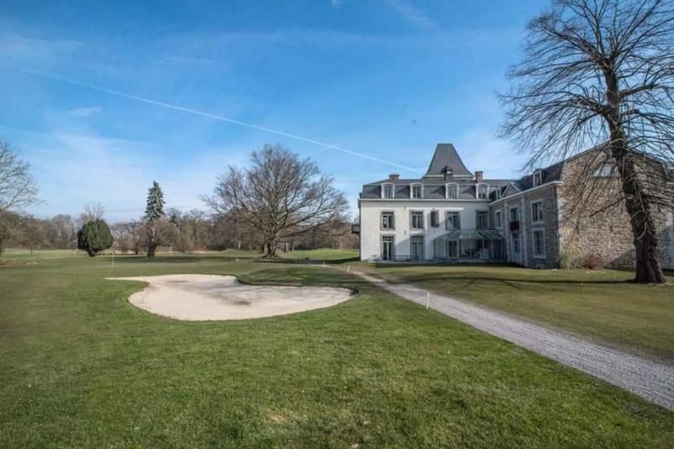 La Chambre Du Chateau De Bernalmont Liegi Esterno foto