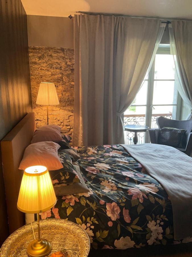 La Chambre Du Chateau De Bernalmont Liegi Esterno foto